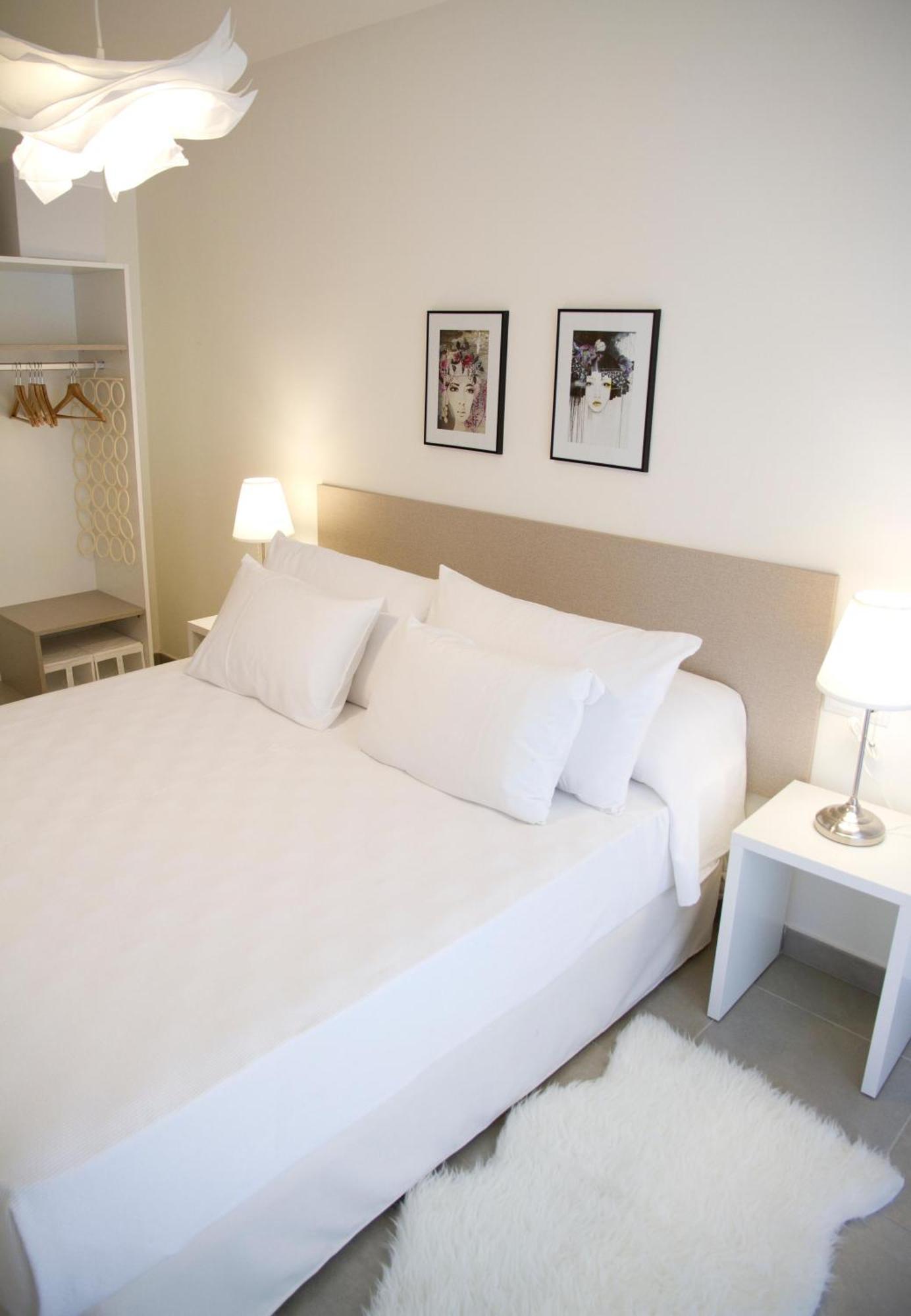 Santa Susanna Chic! Apartments By Alegria Exteriör bild